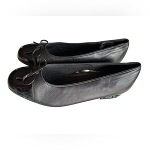 Ara Black Leather and Patent Ballet Flats With Bow, US Size 6, Classic Luxury